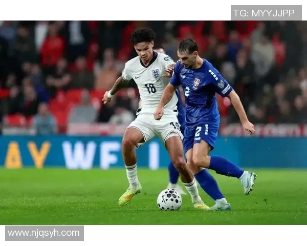 瓜帅爆改20岁新星大获成功:从中场转后卫现在成三狮首发